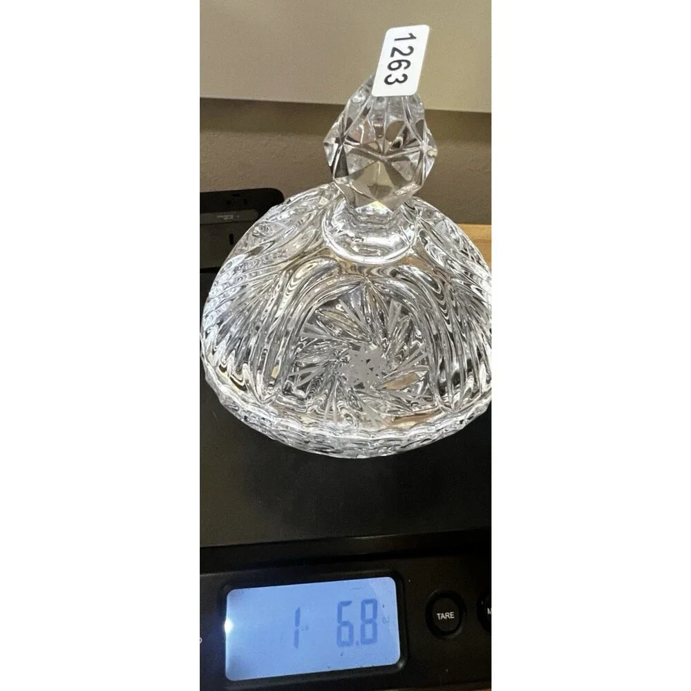 VINTAGE PIN WHEEL CRYSTAL  FOOTED CANDY DISH OR TRINKET HOLDER glass clear